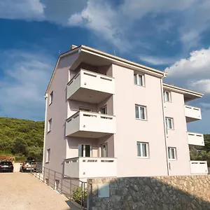 Kiara Apartment Punat